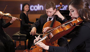 Música en vivo en Holland America Line. CrucerosIslasGriegas.com