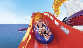 Tobogán a bordo de un barco Royal Caribbean. CrucerosIslasGriegas.com