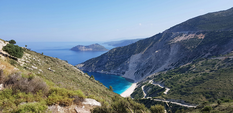 Cruceros Islas Griegas por Argostoli. CrucerosIslasGriegas.com
