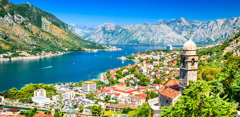 Cruceros Islas Griegas por Kotor, Montenegro. CrucerosIslasGriegas.com
