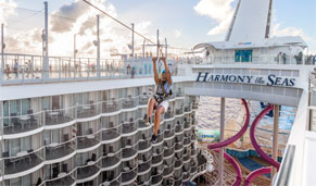 Tirolina a bordo de un crucero Royal Caribbean. CrucerosMediterraneo.com