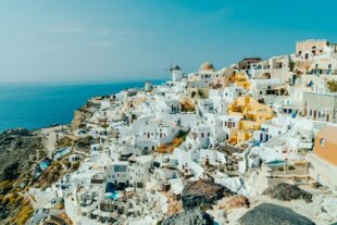 fira-y-oia-en-santorini-como-visitarlas-desde-el-puerto-de-cruceros