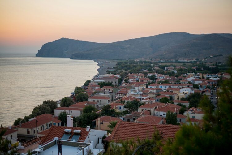 lesbos-en-crucero-descubre-la-isla-del-egeo-norte